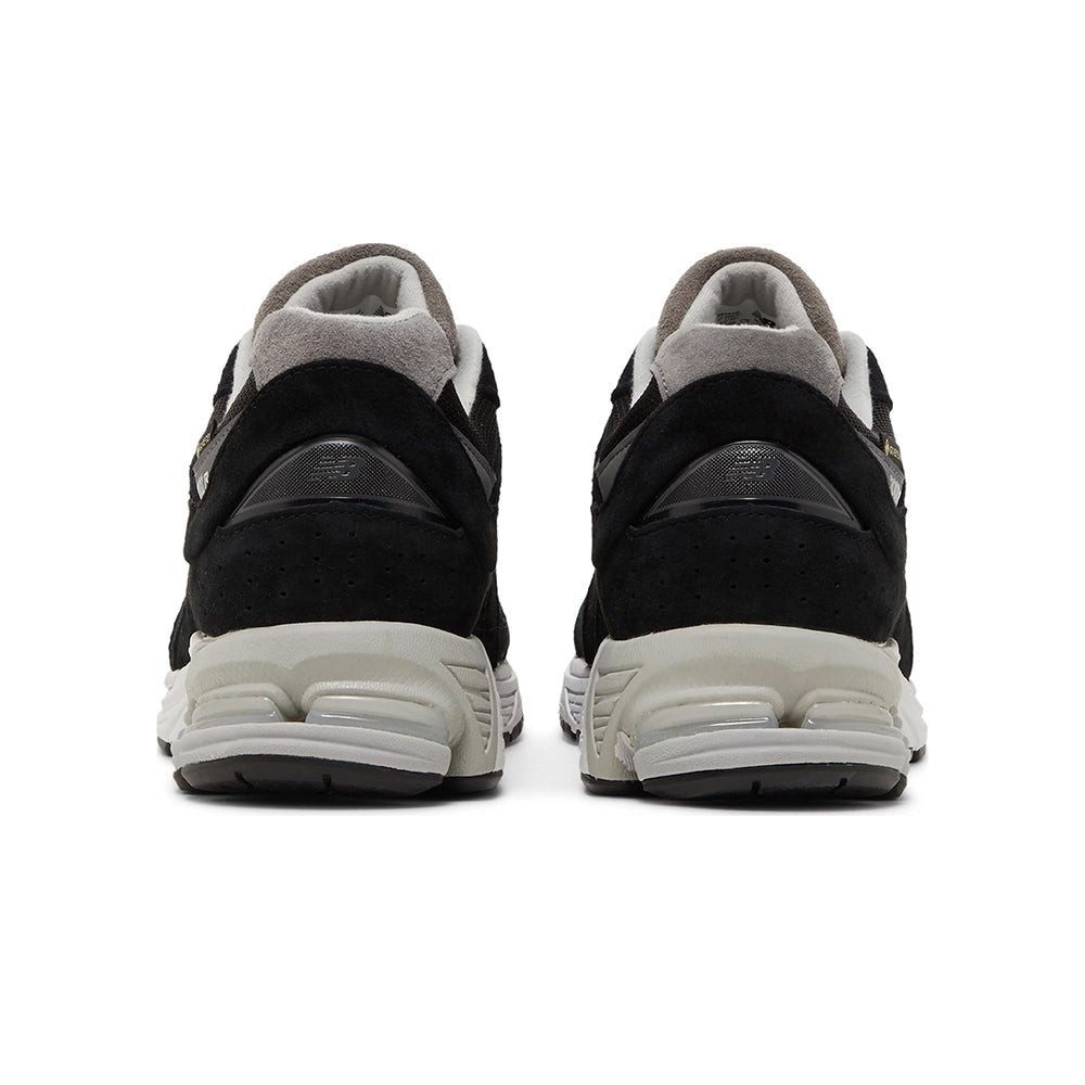 New Balance 2002R GORE-TEX 'Black Grey' - Level Sneaker