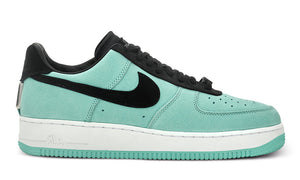 Nike Air Force 1 Tiffany & Co. Friends and Family - GO BOST