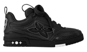 حذاء رياضي LV Skate مصنوع من الجلد باللون الأسود