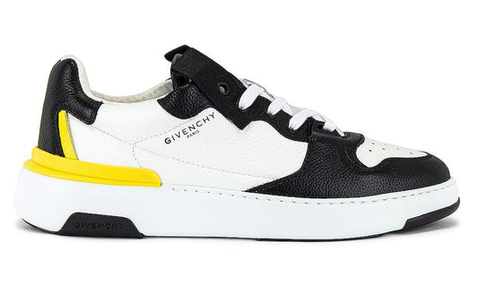 Givenchy Wing Low Sneakers